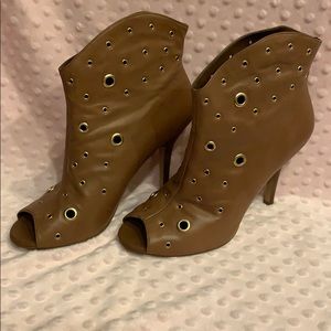 BCBG Generation open toe booties